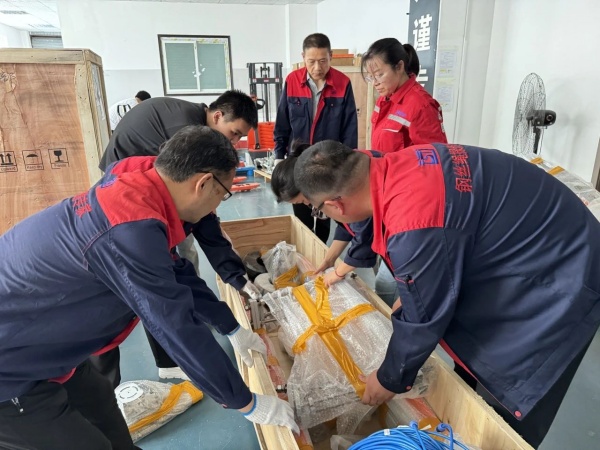 破暑前行，全員沖刺，鑄就泰斯特新速度！